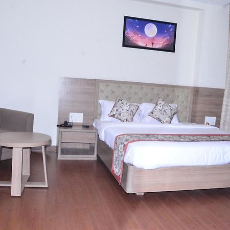 Hotel Nand Residency Ghazipur Екстер'єр фото
