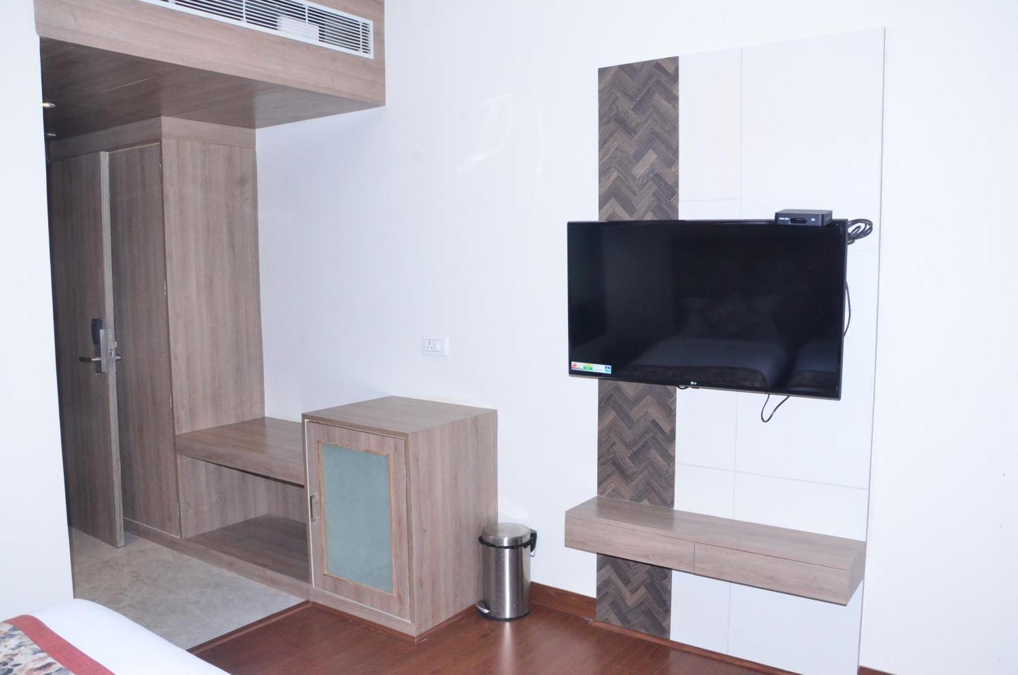 Hotel Nand Residency Ghazipur Екстер'єр фото