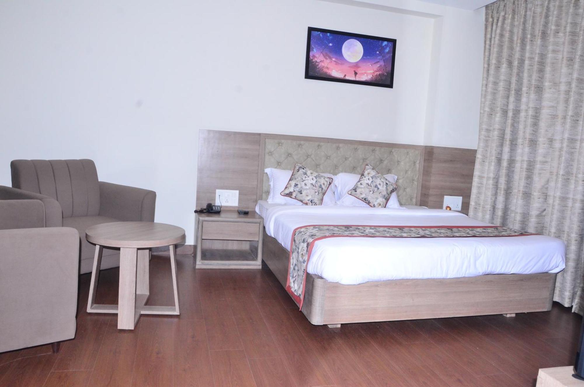 Hotel Nand Residency Ghazipur Екстер'єр фото