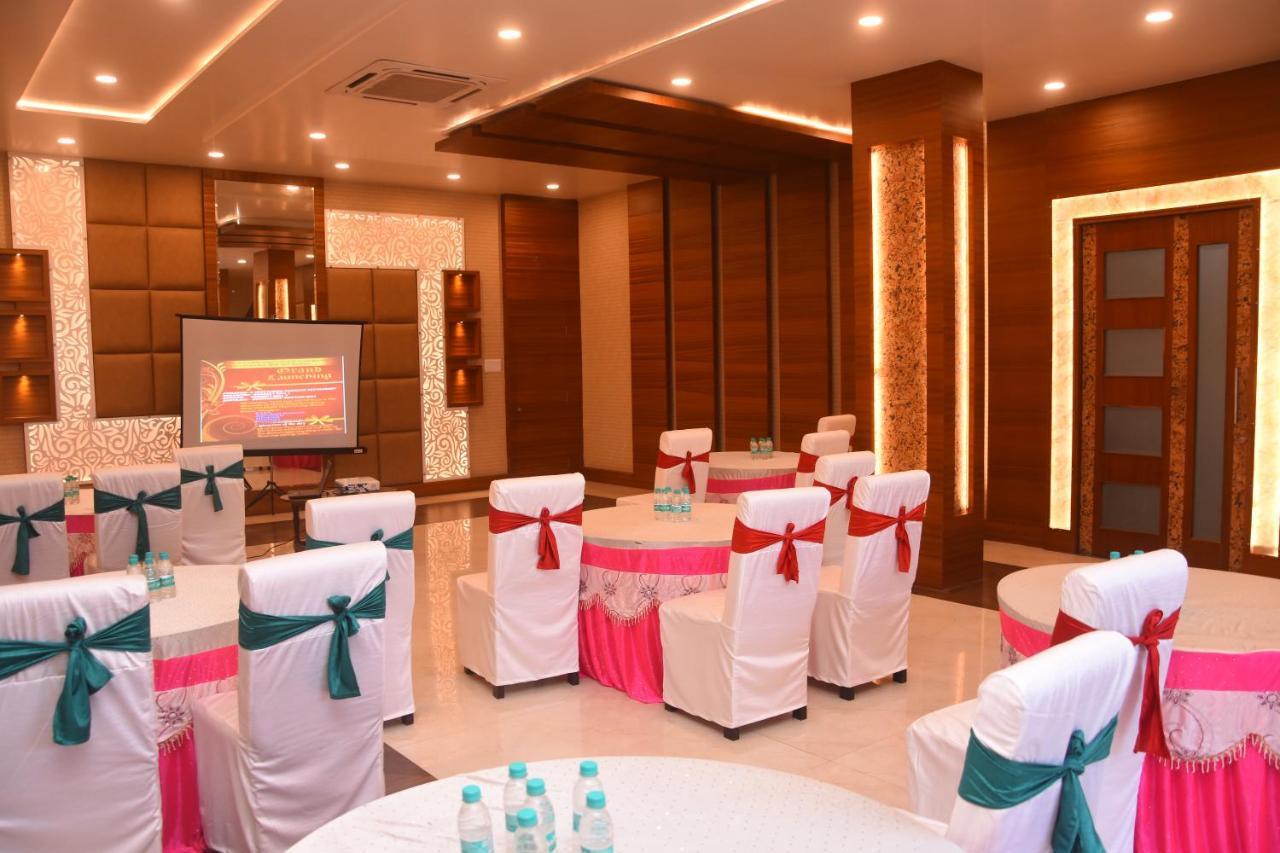 Hotel Nand Residency Ghazipur Екстер'єр фото